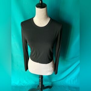 Abardsion Classic Black Long Sleeve Women's Crewneck Top, Size Large